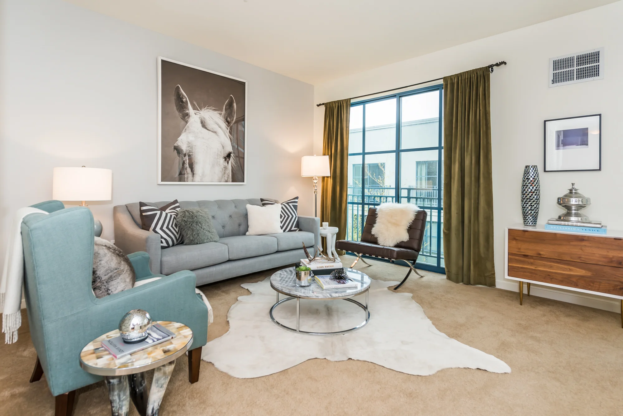 Livingroom 2 MLS.jpg