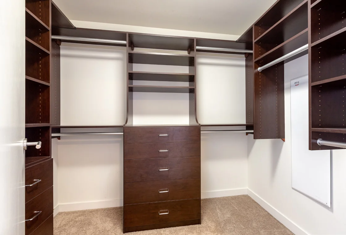 300 Berry Street, Unit 612[16510]_Page_2_Image_0005.jpg