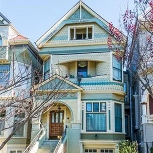 114 LYON STREET