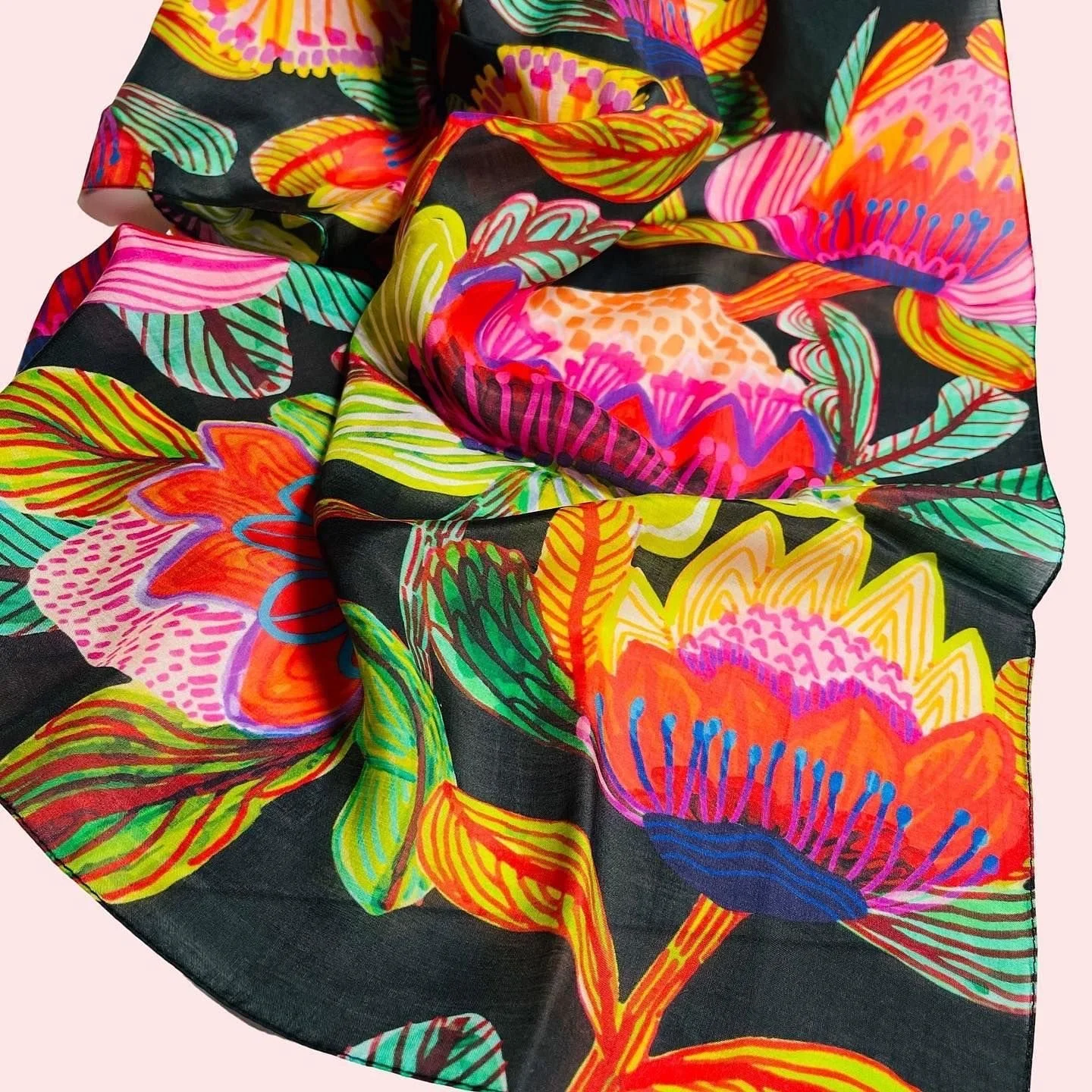 Wrap yourself in a masterpiece of wearable art! Introducing the stunning Protea Australis silk scarf&mdash;a true celebration of style, vibrant colors, and botanical beauty that will instantly boost your confidence and creativity!

This exquisite sca