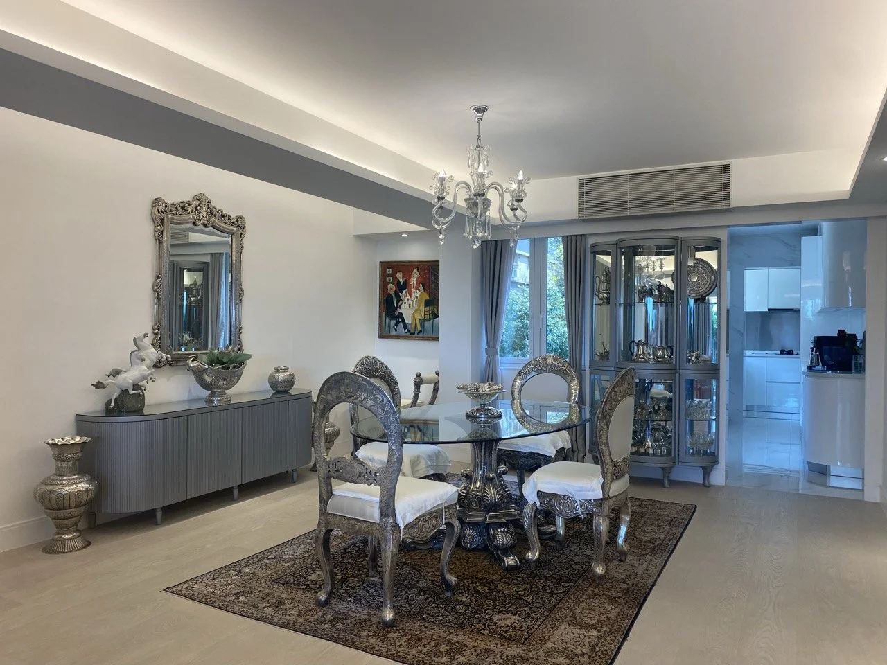 5. Scenic Villa - dining.jpeg