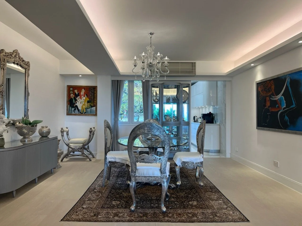 5b Scenic Villa - diningi.jpeg