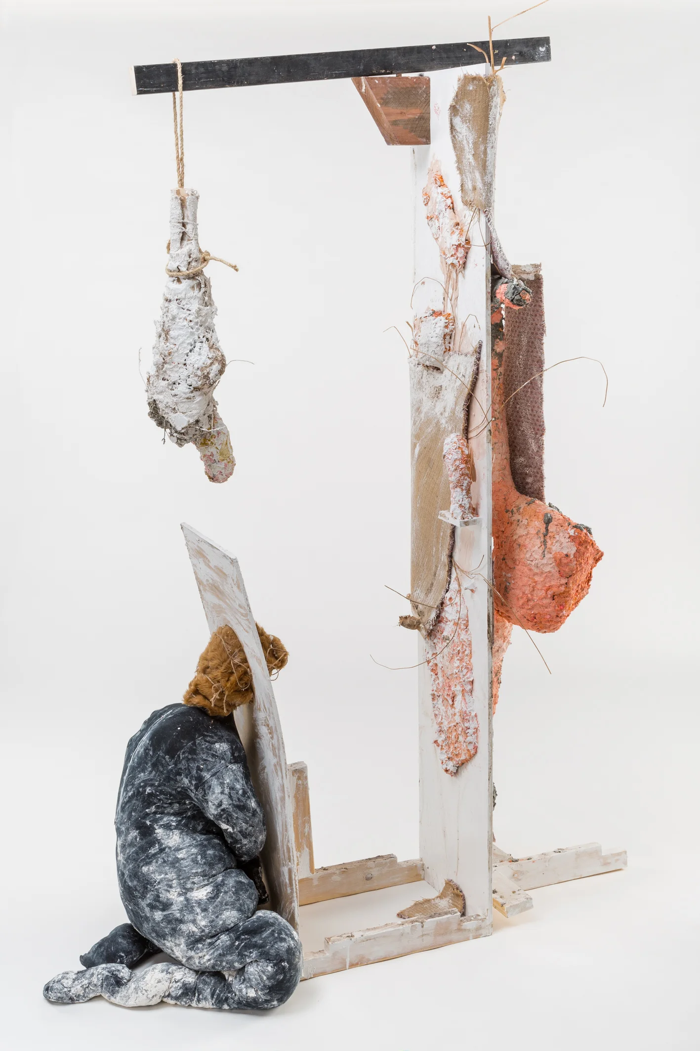New Device at the Lumber Yard, 2016 mixed media, 280 x 190 x 100cm