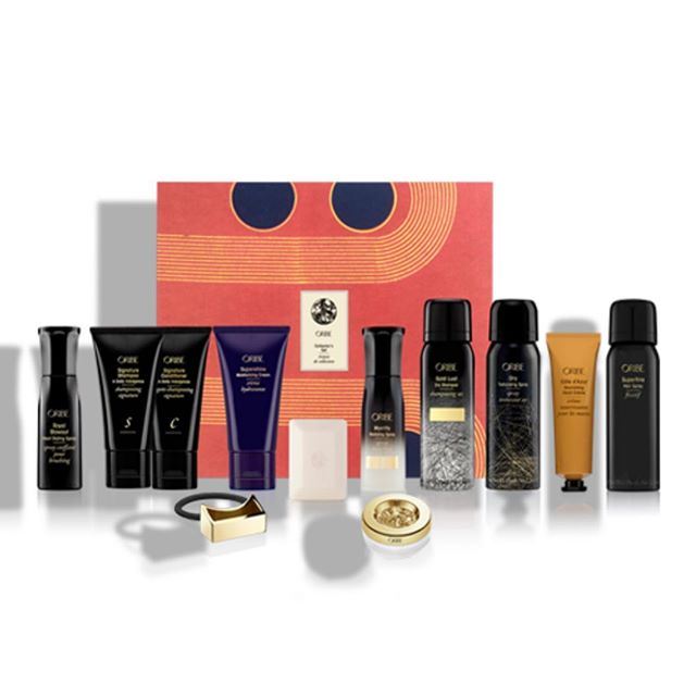 Come on in to Salon 371 for a chance to win this beautiful collectors kit worth $280 retail value. Starting November 1st, buy any full size Oribe product and enter a chance to win. Drawing will be Friday December 22nd #oribeobsessed #oribeholiday #or