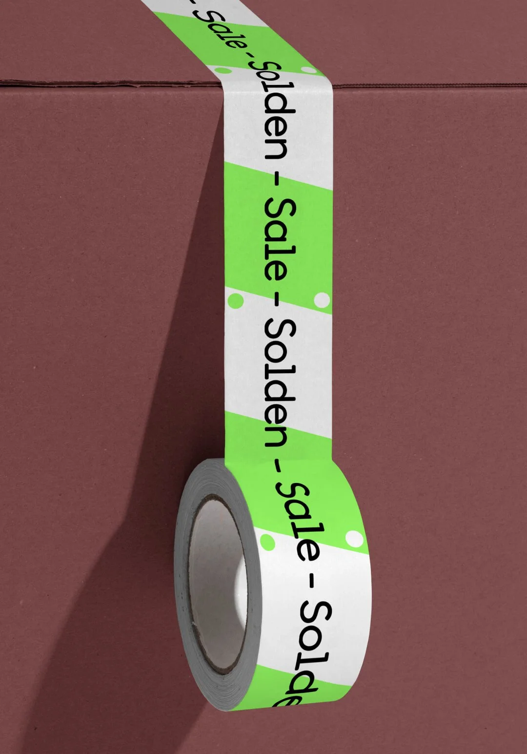 fixami_07_branded tape box sealing.jpg