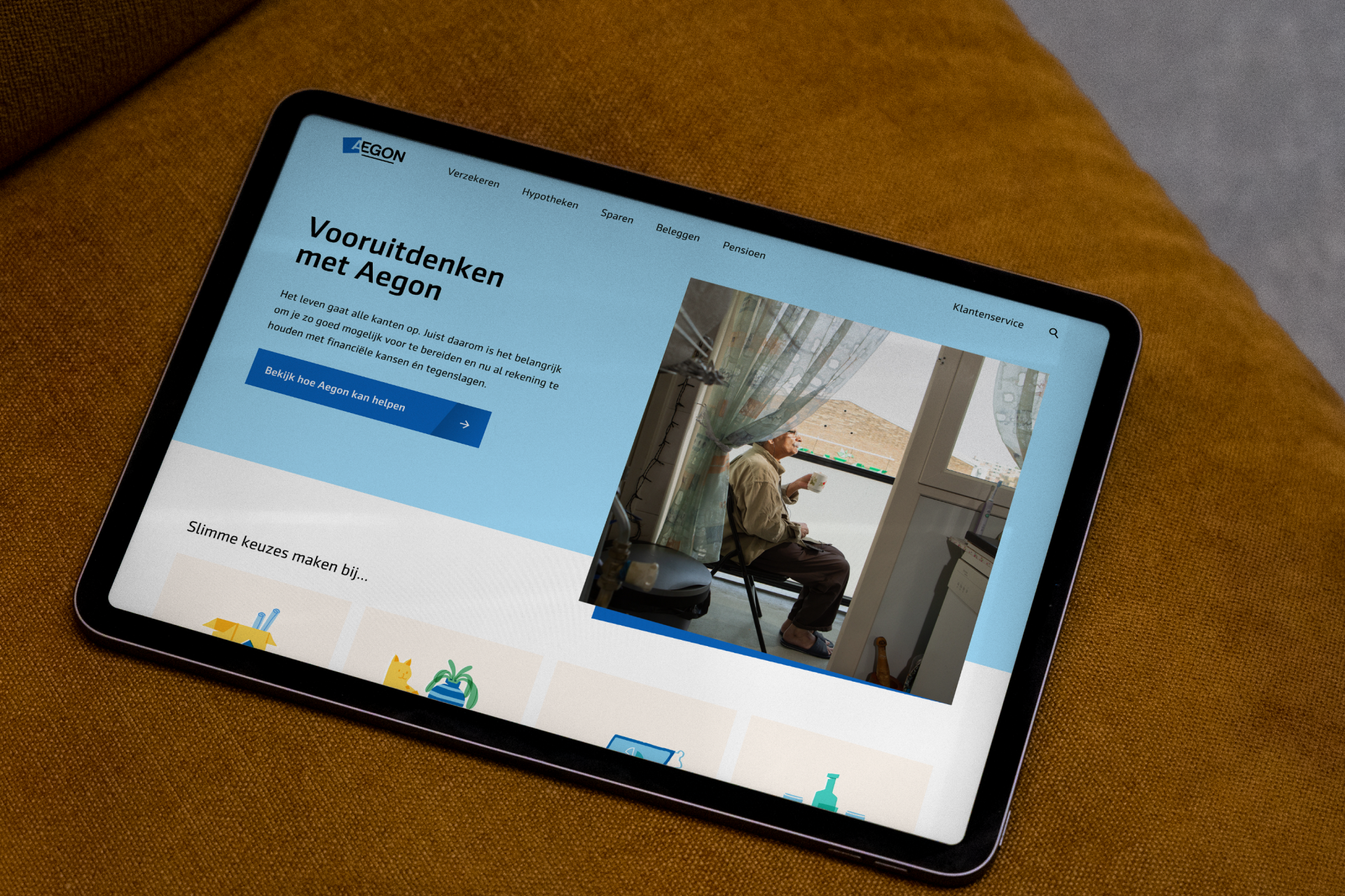 07 Aegon ipad campagne think forward.png