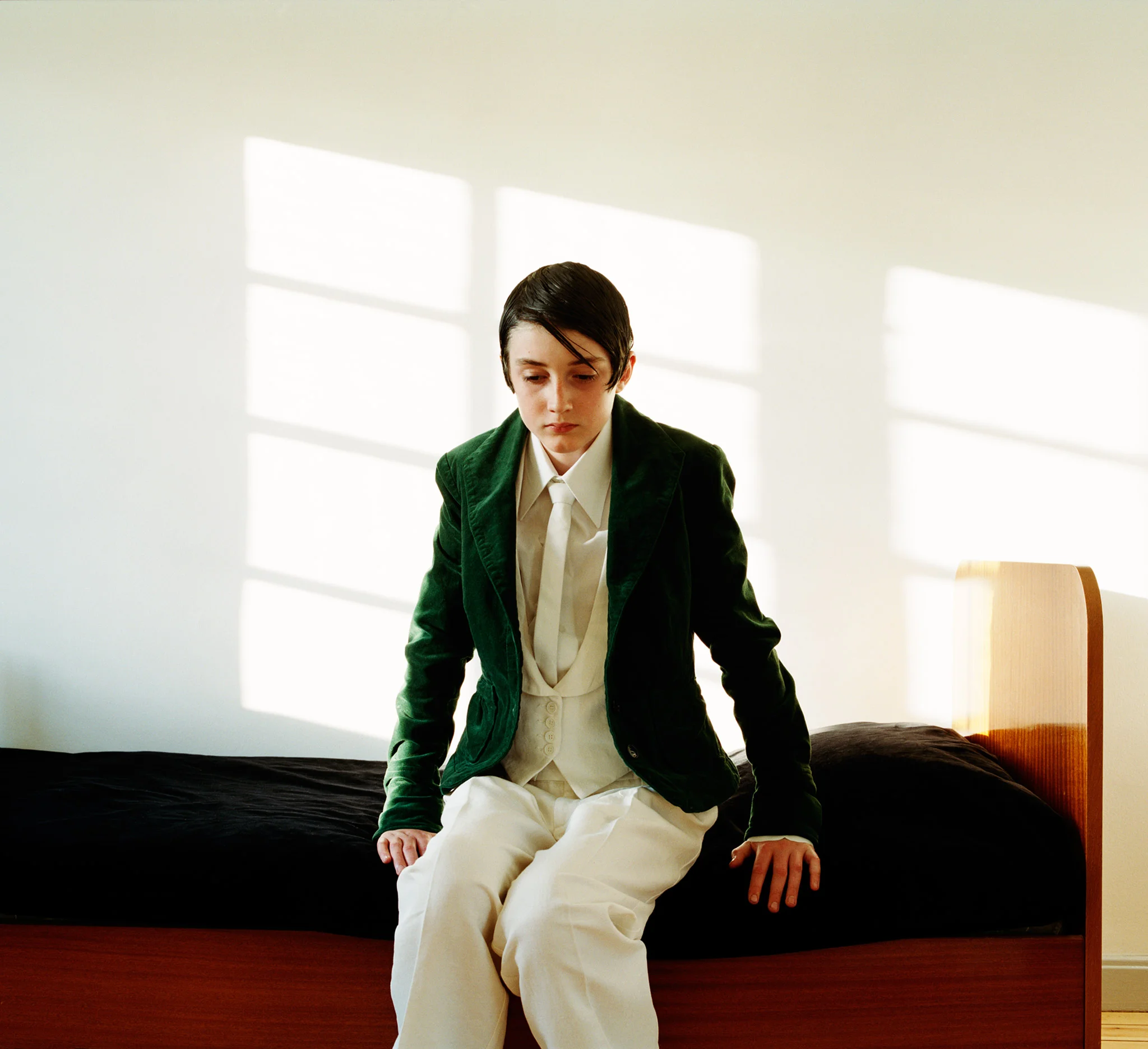 boy_in_bedroom_nygards_karin_bengtsson.jpg