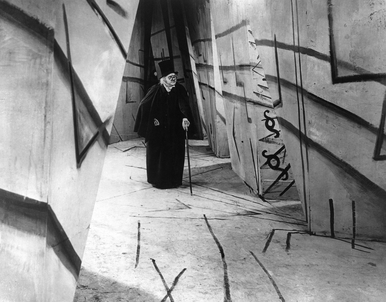 Das Cabinet Des Dr Caligari Wiesbadener Burgfestspiele