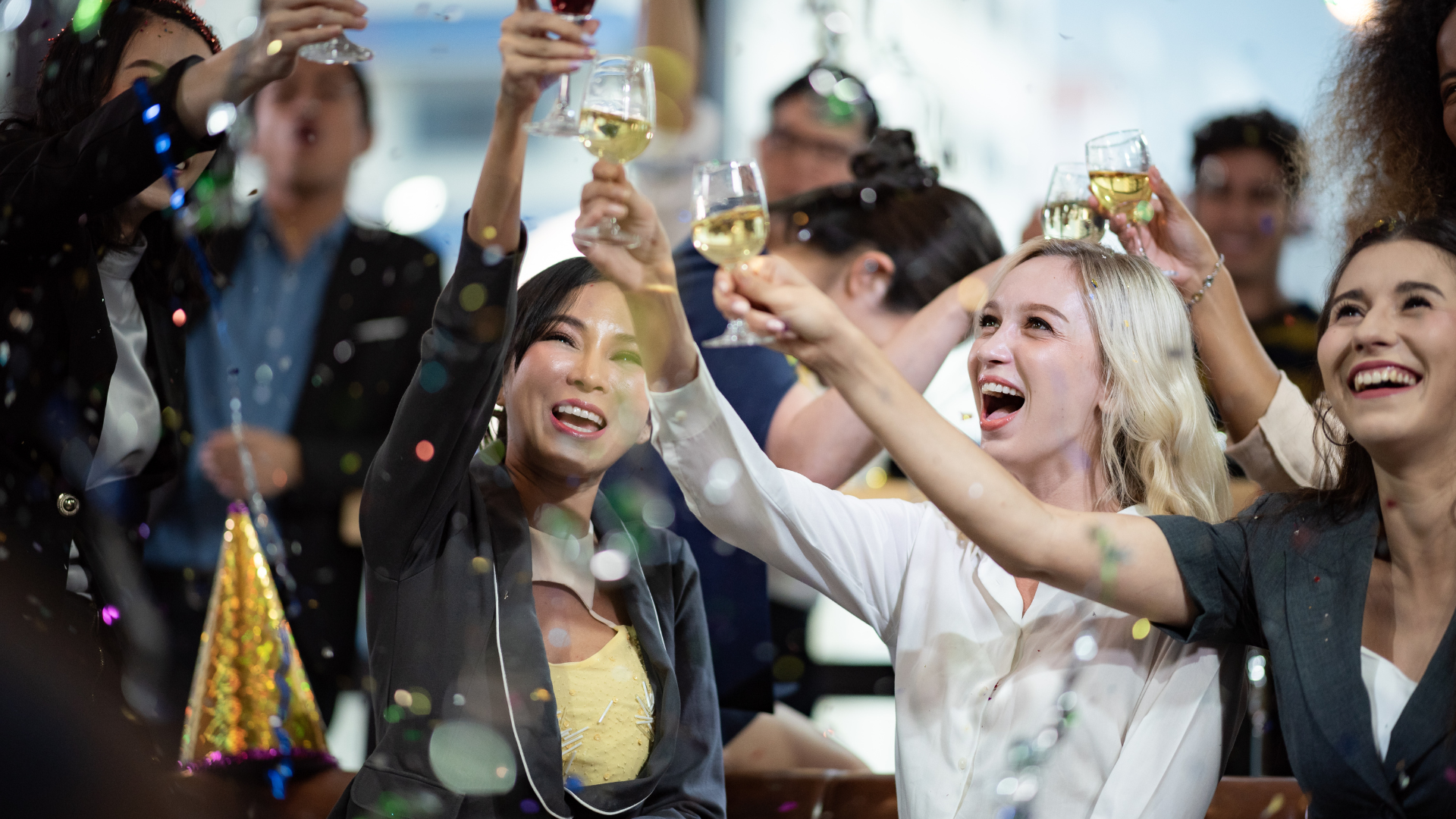How to Deduct the Cost of a Business Party