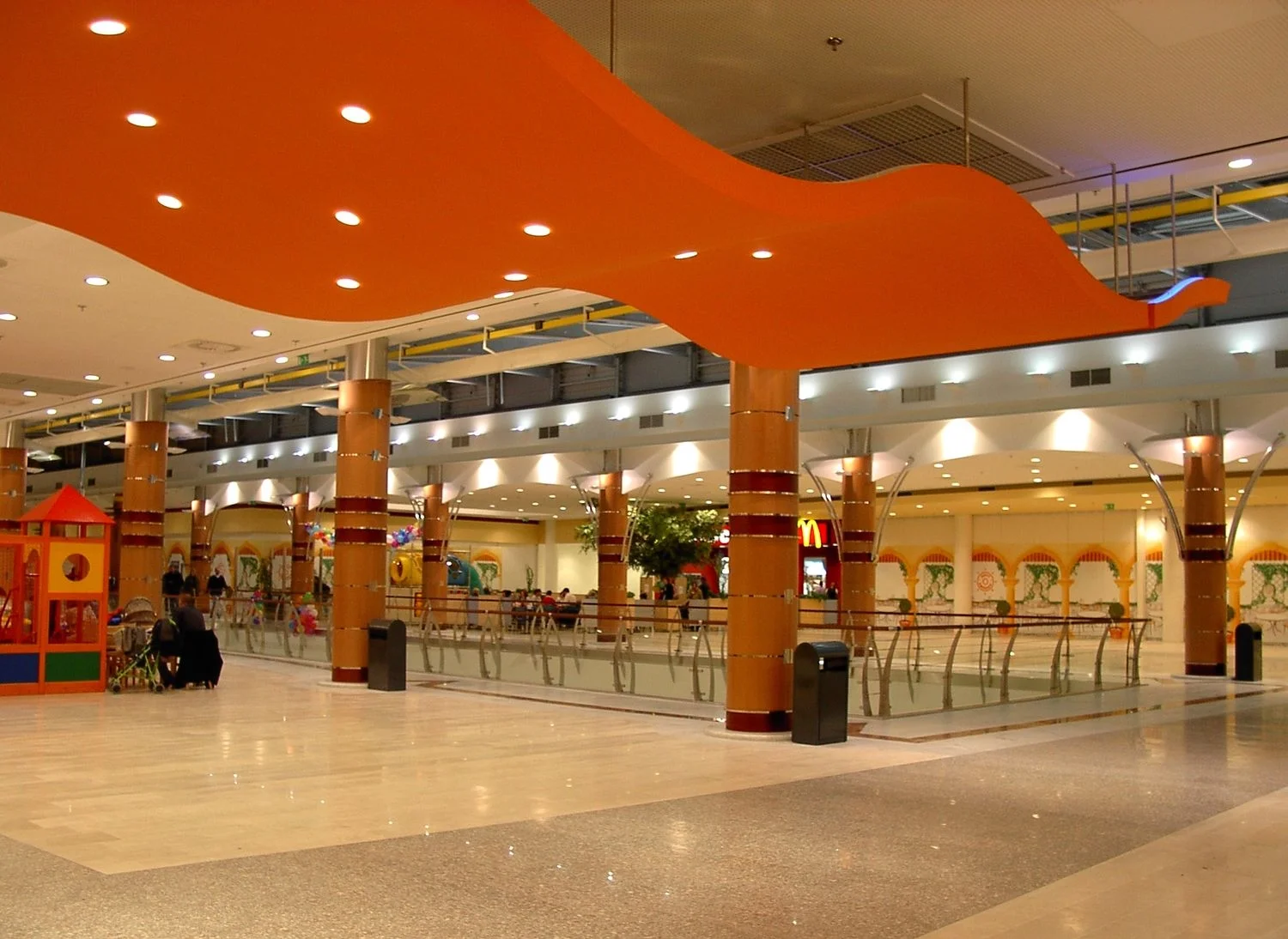 food court_result.jpg