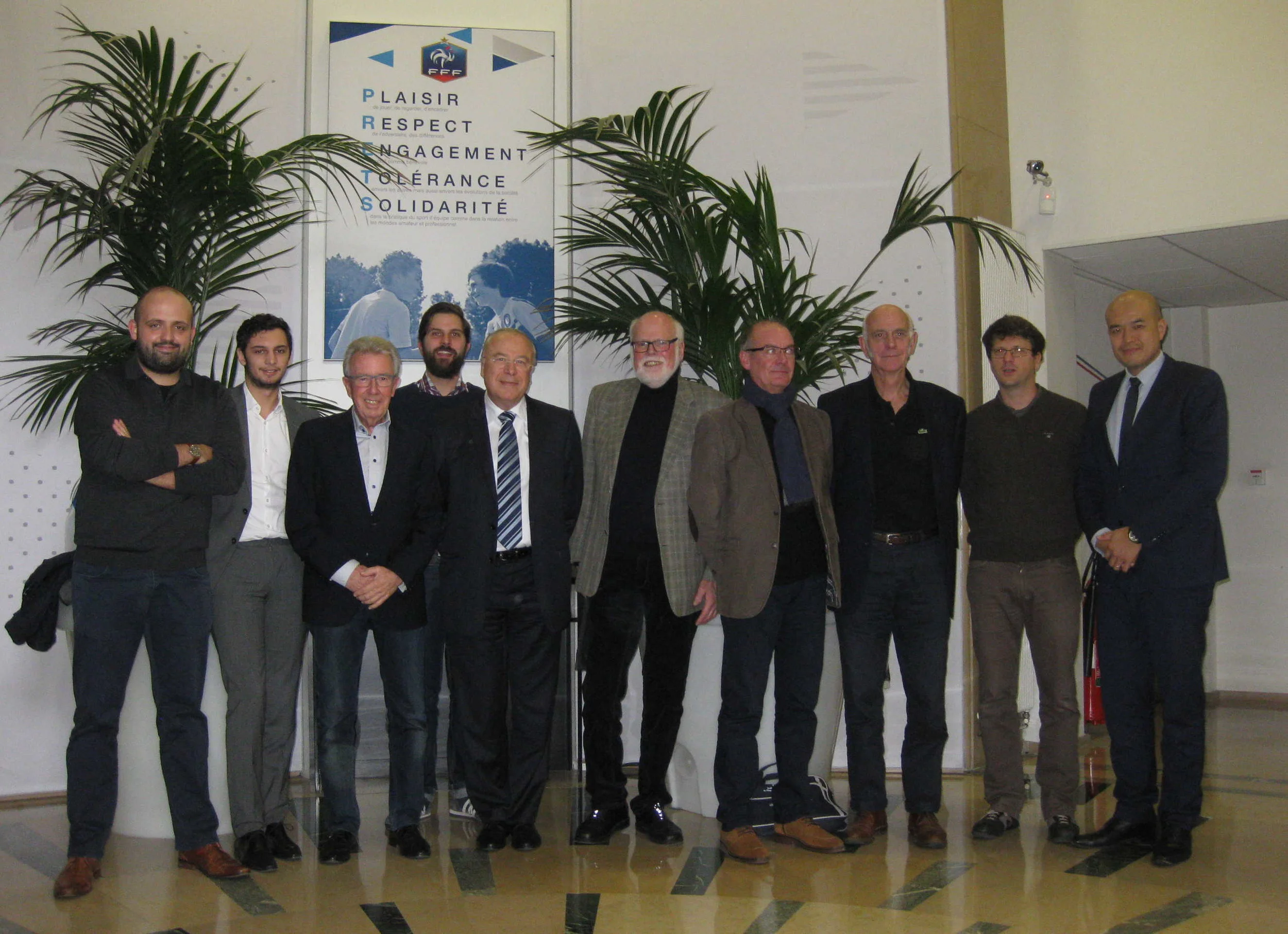 KoFaS beim Treffen der Arbeitsgruppe der Daniel-Nivel-Stiftung in Paris