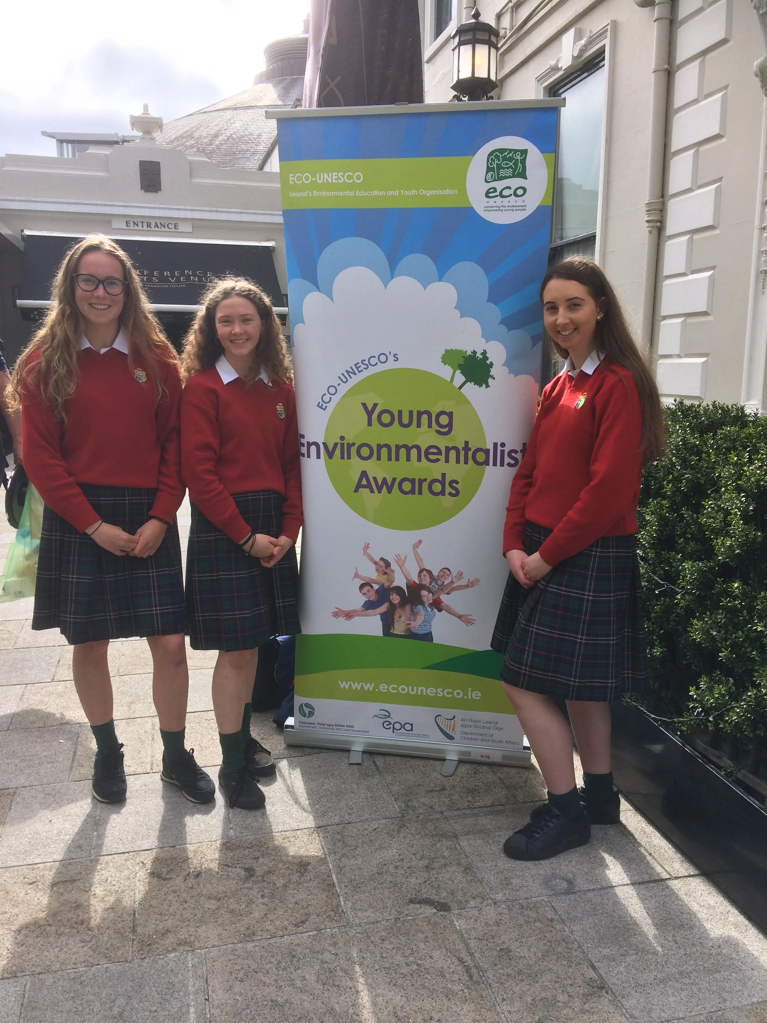      

 
   Well done to&nbsp; Aoife Moloney, Ailbhe Dunlea and Lydia Walton&nbsp; who presented their project titled "Sea Lettuce friend or foe?" at the Mansion House in Dublin with all the other successful finalists. Many thanks to their teacher Ms