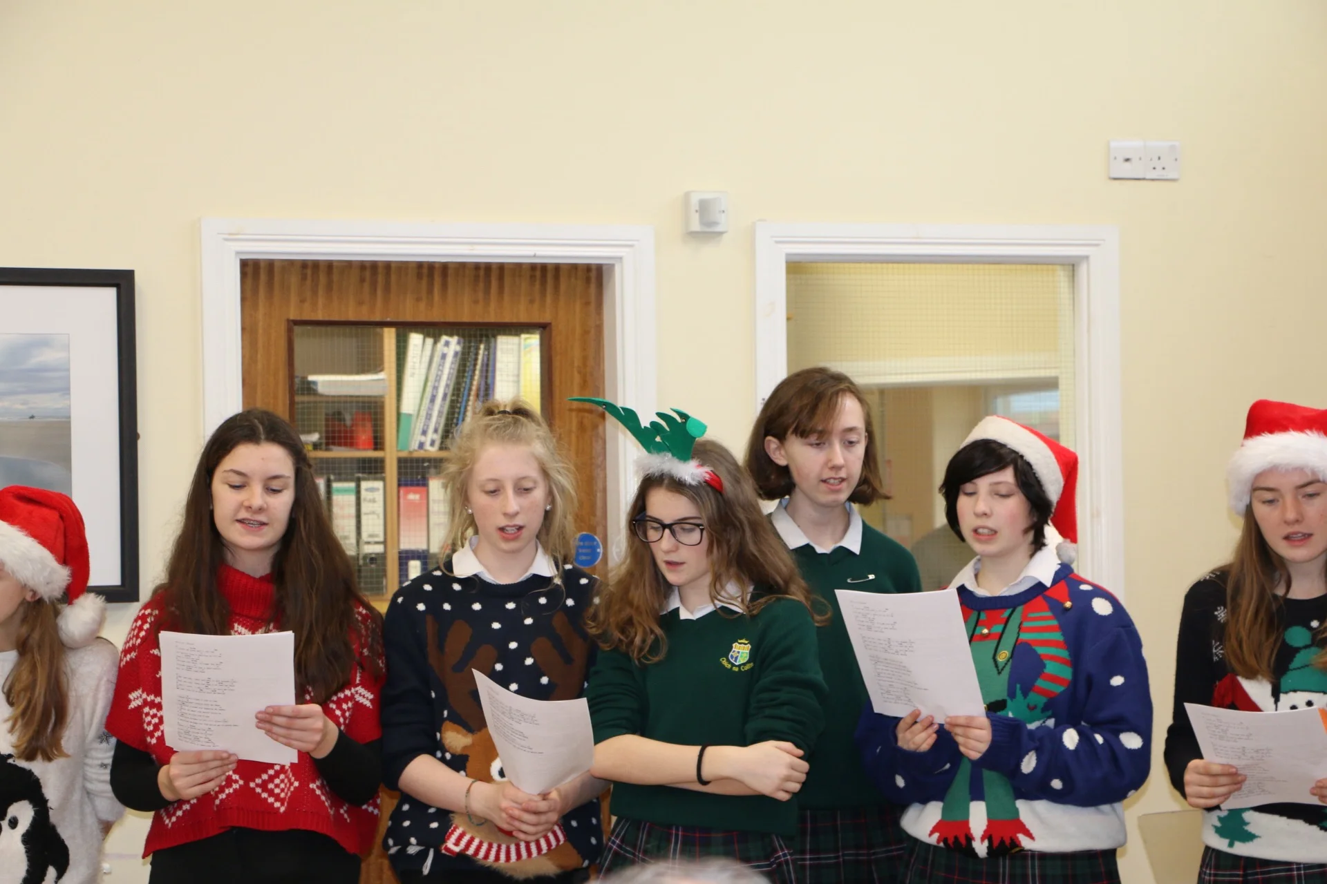 Music Students spread Christmas Cheer at Mount Carmel Community Hospital