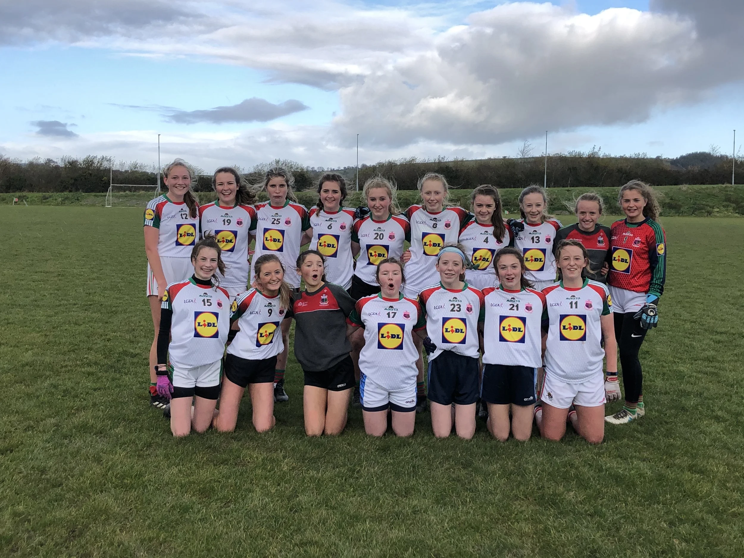 Junior camogie and football teams continue to impress!