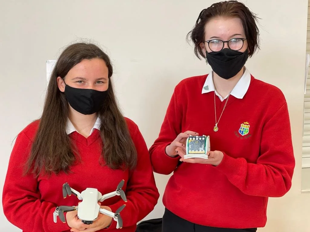 Science Show at the Gaelscoil!