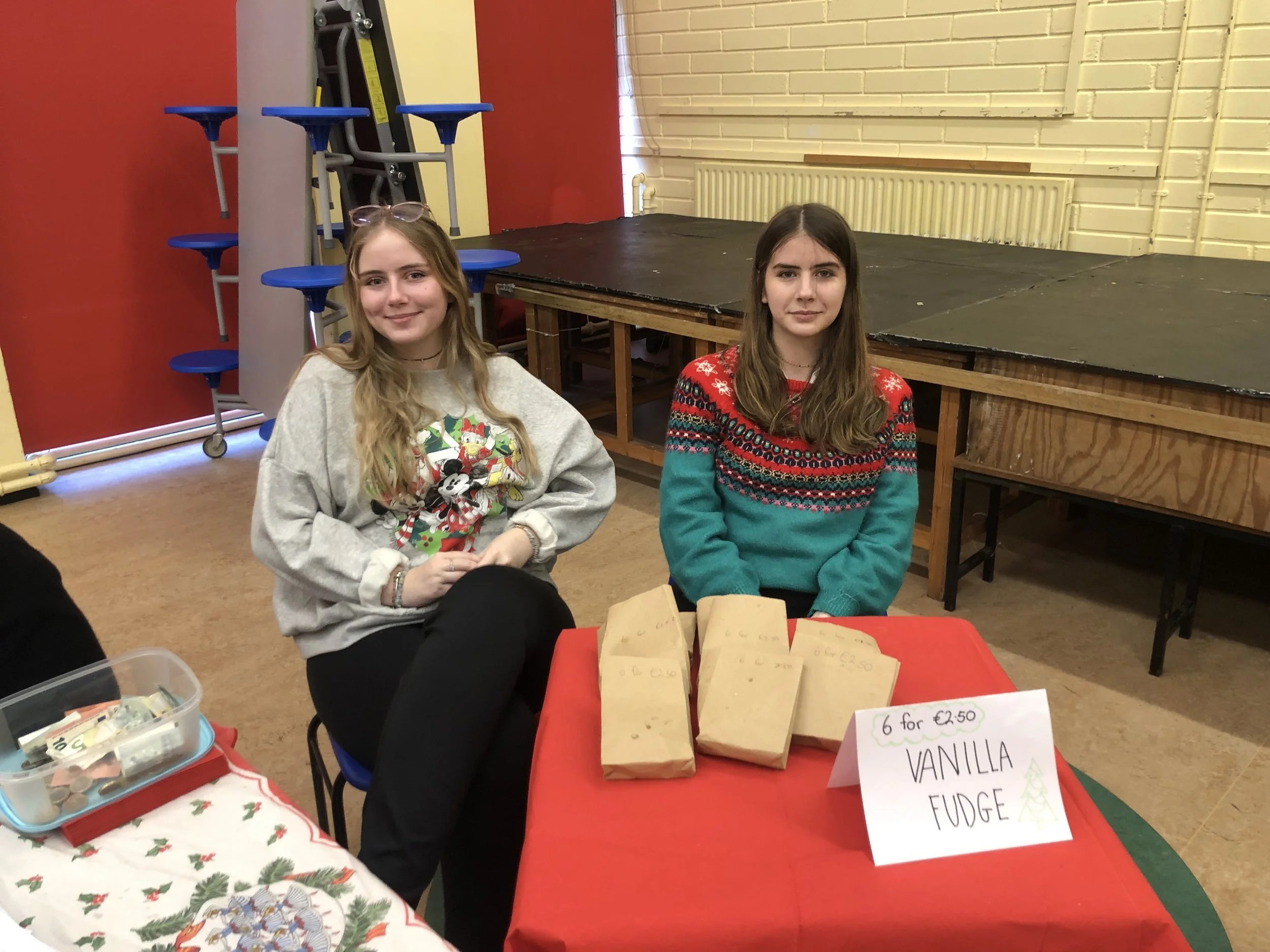 The Jingle Mingle by Evie Weller