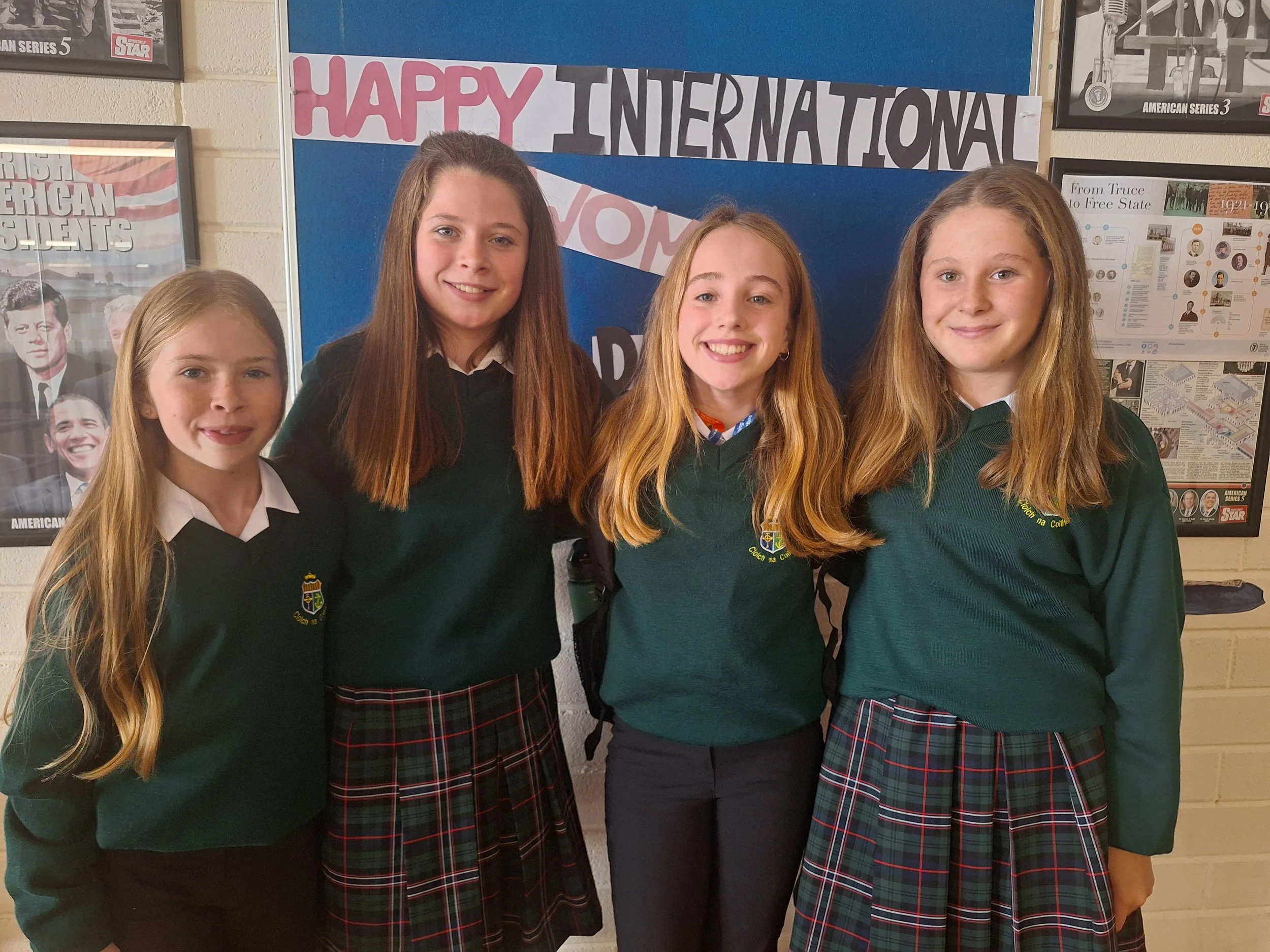 Sacred Heart's new first year students settle in with a Céilí Mór!!