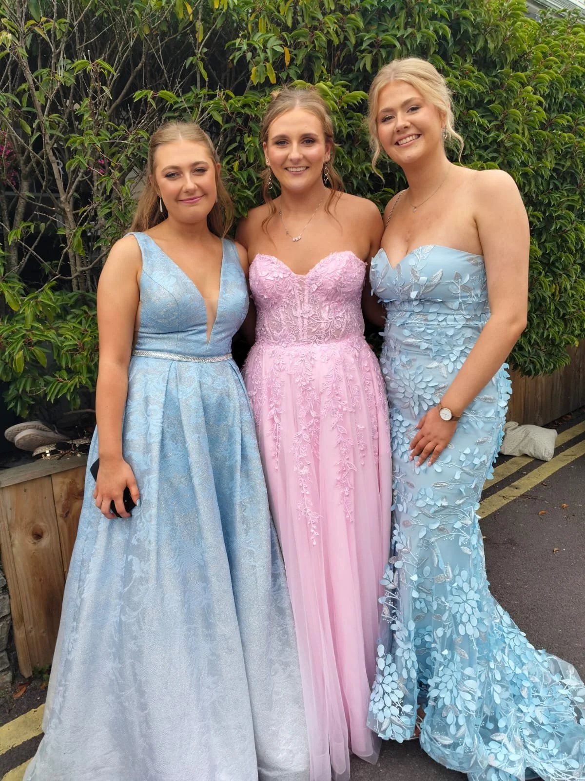 Class of 2025 celebrate at their Debs evening.