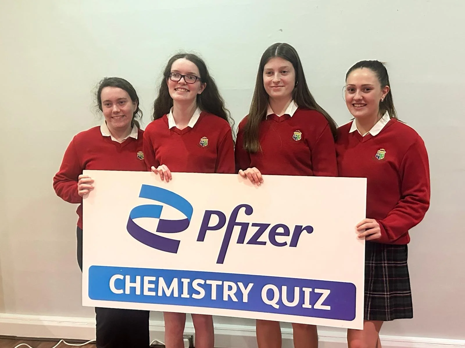 Students Shine at ISTA Pfizer Chemistry Quiz
