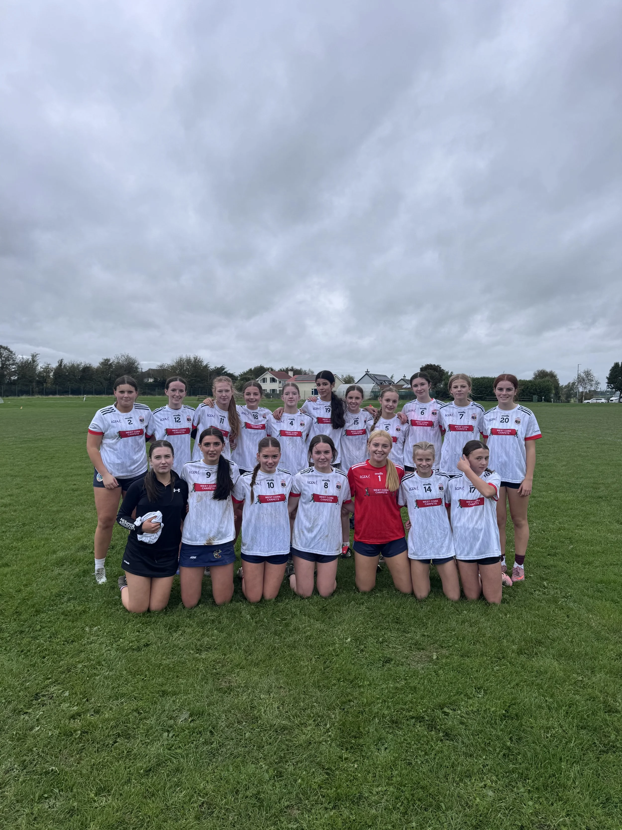 Intermediate Camogie Team impress!