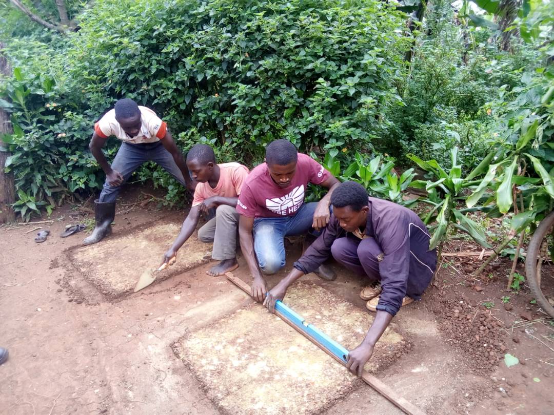 EarthEnable masons receive training on proper compaction techniques
