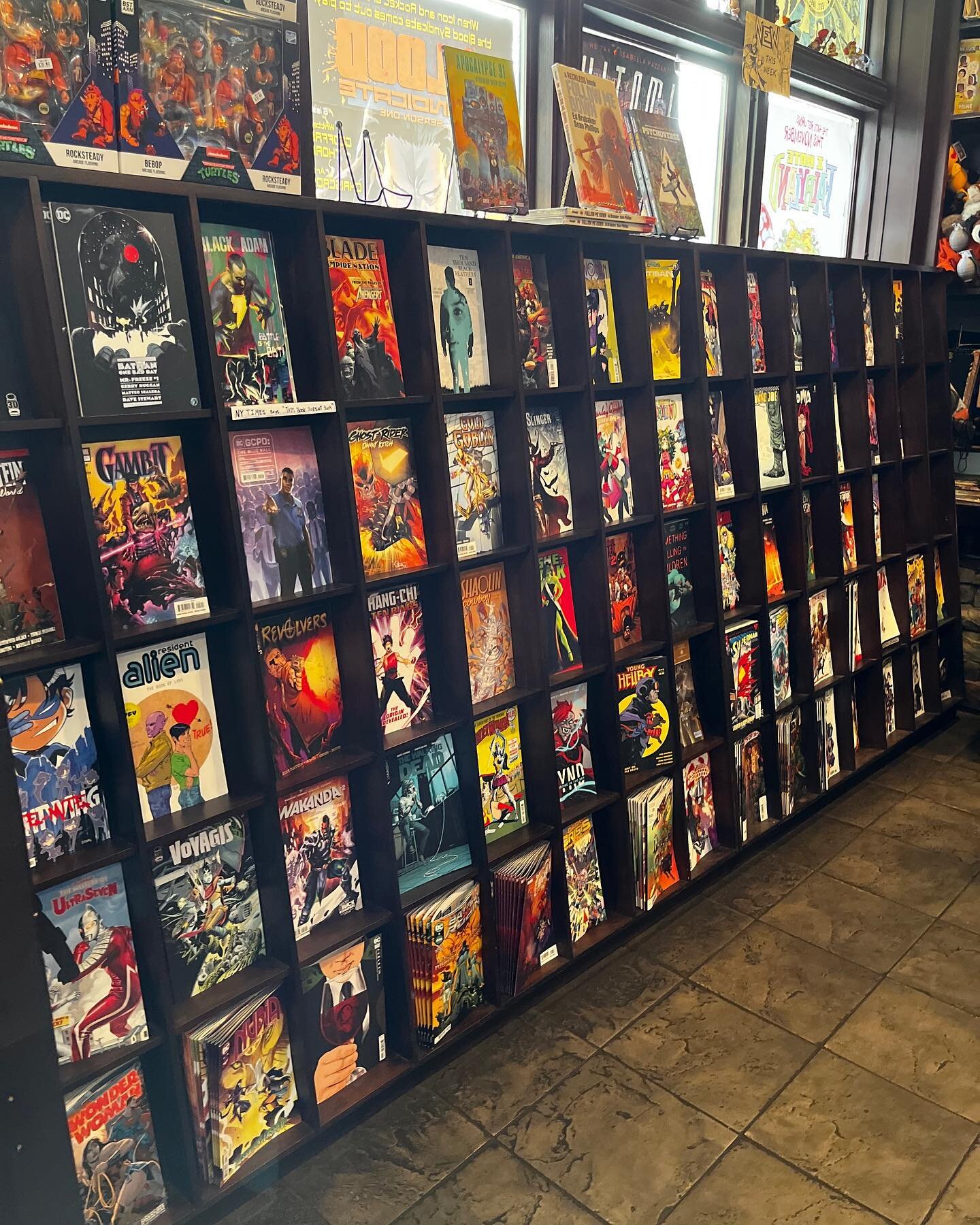 It&rsquo;s New Comic Book Day!!! They&rsquo;re hot and fresh and ready now. Check out a few of this weeks bangers! #nerdbar #newcomicbookday #ncbd