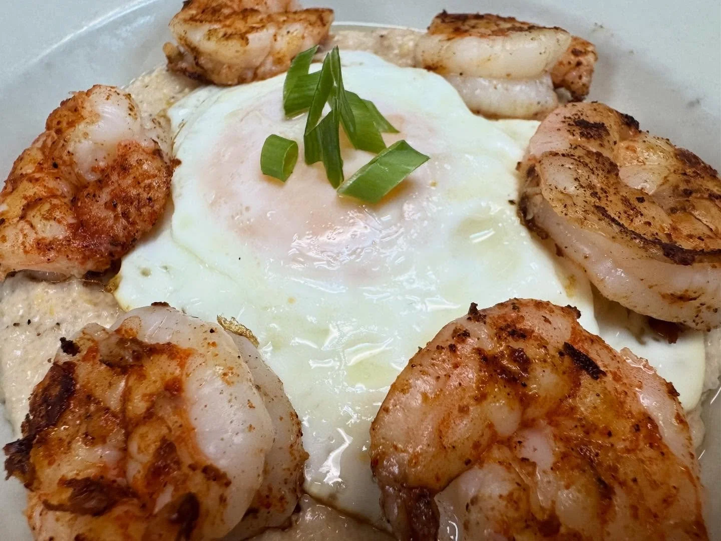 Today&rsquo;s move is Shrimp &amp; Grits w/ a fried egg on top! #yuss #brunch #brunchybrunch #atlantabrunch #nerdbar #shrimpandgrits