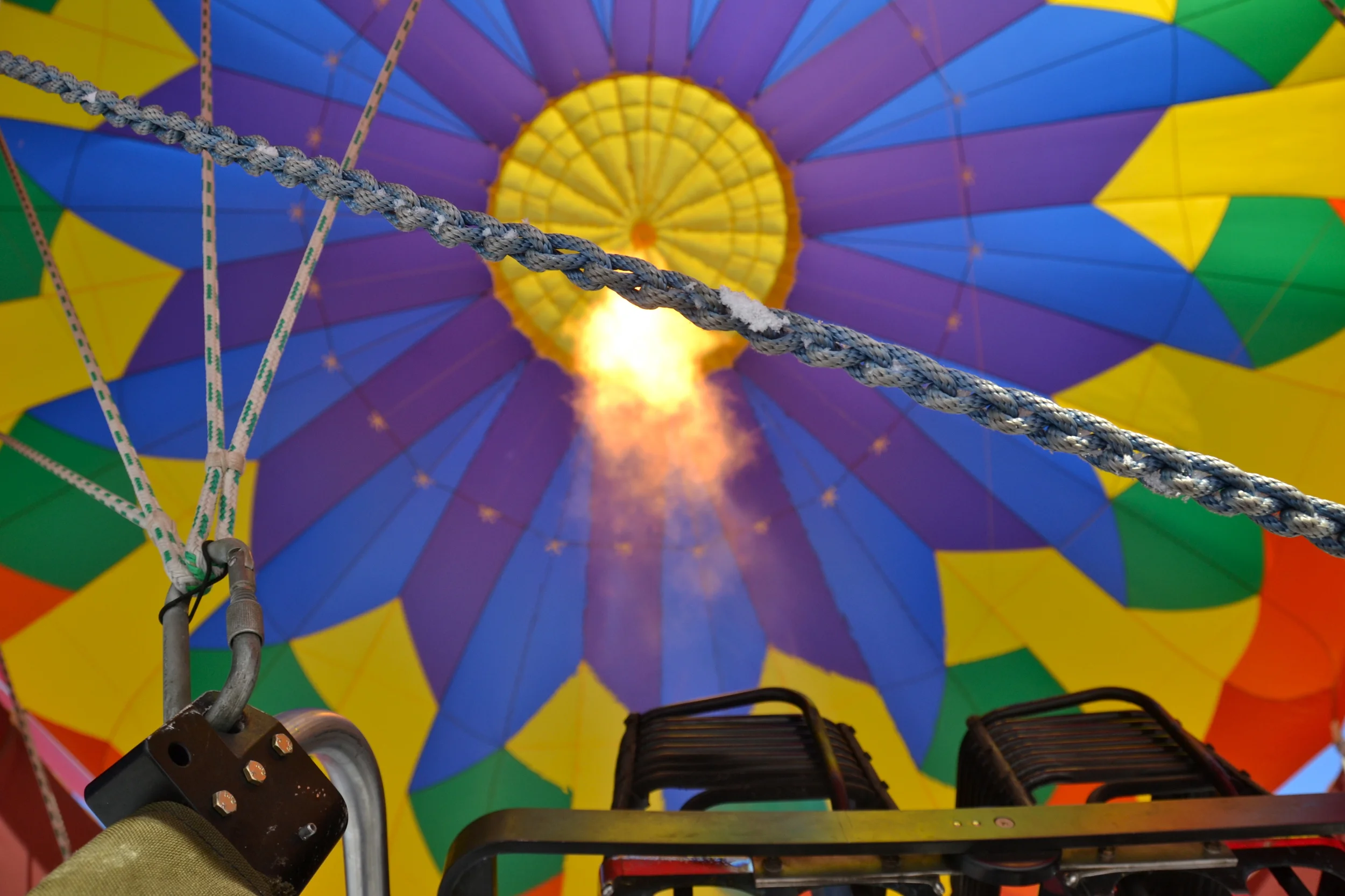 Quechee Balloon Rides, LC.VT hot air balloon ridesQuechee Balloon Rides