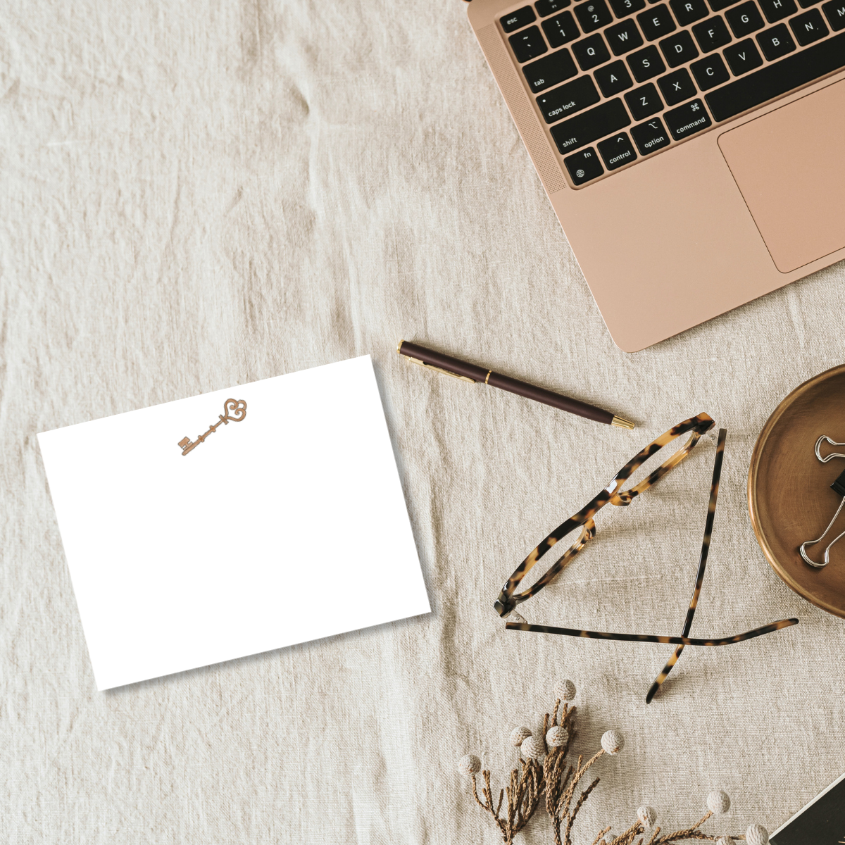 Why Handwritten Notes Feel More Meaningful (And How to Start)