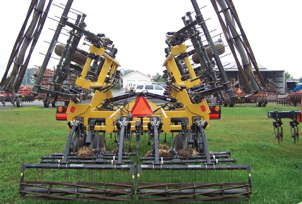 Aerway universal harrow attachment