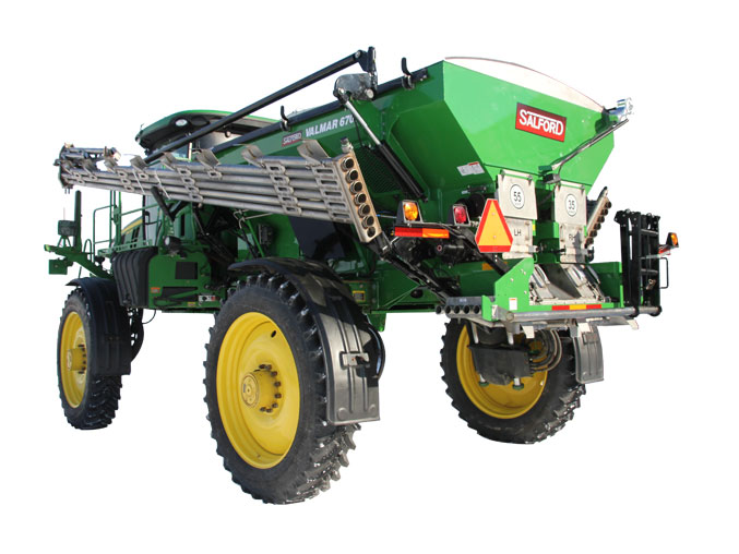 6700 Chassis Mounted Fertilizer Spreader