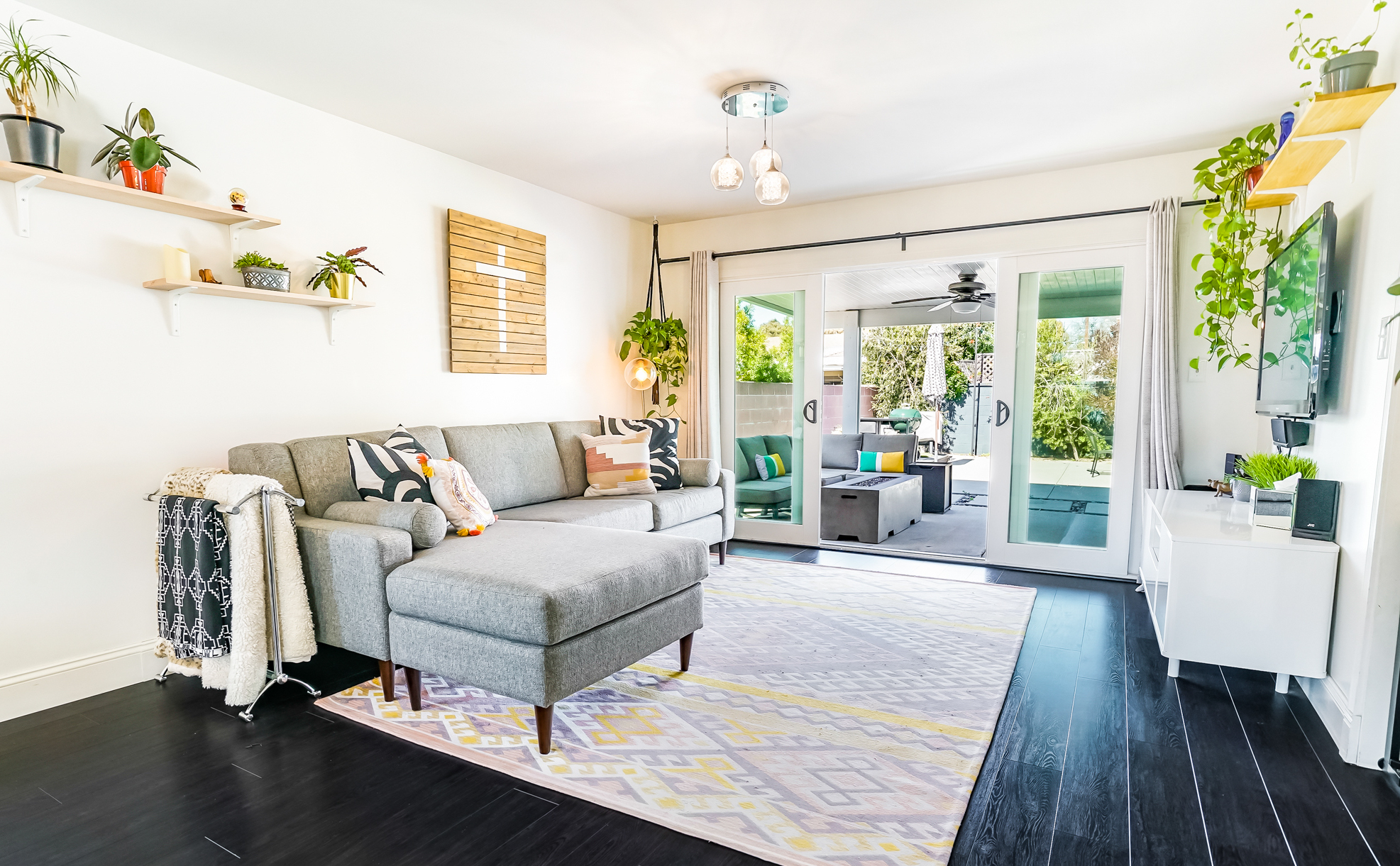 2157 Pattiz Ave, LB_MLS_21.jpg