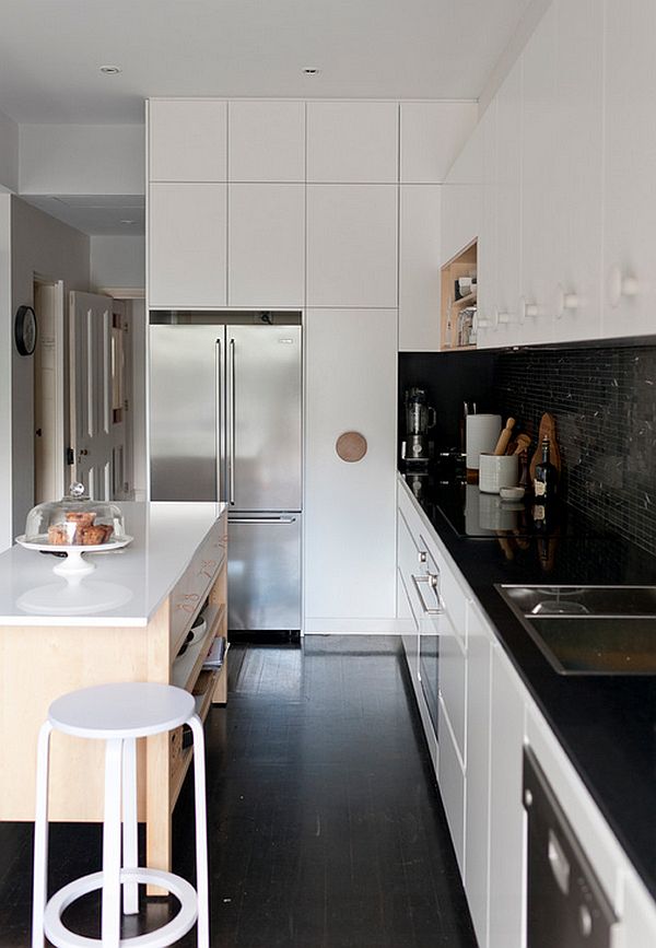 Midcentury-modern-kitchen-in-black-and-white-with-a-hint-of-cream.jpg
