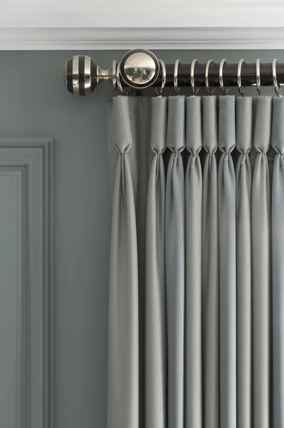 goblet pleat.jpg