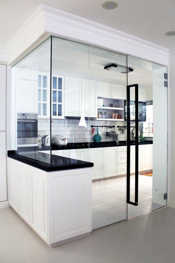 Glass Kitchen Cabinets for your Modular Kitchen Interiors