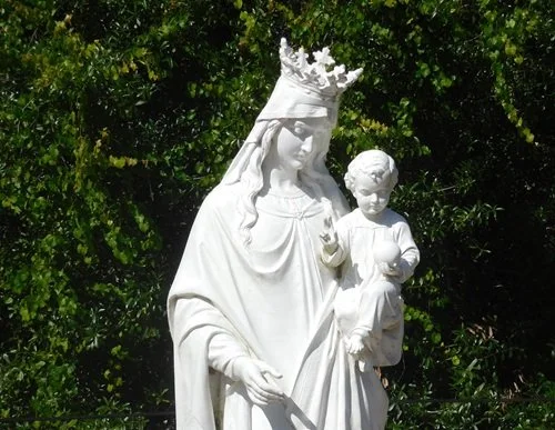 White Statue of the Blessed Mother and Jesus