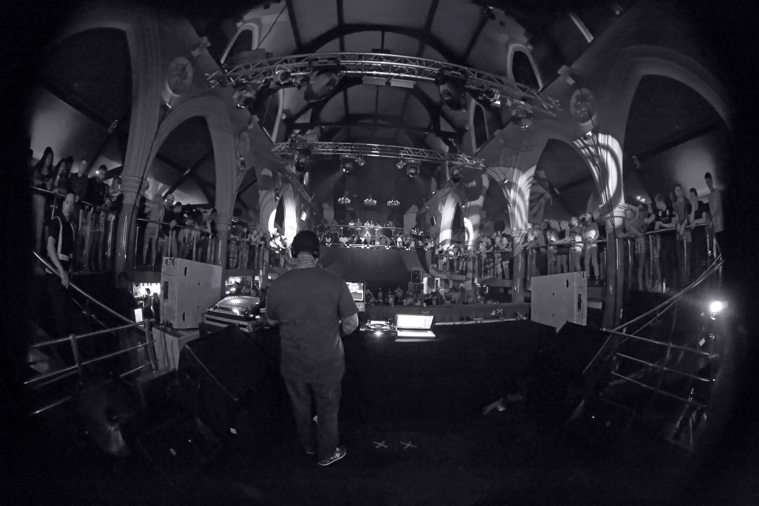 DJ Montay 2.jpg
