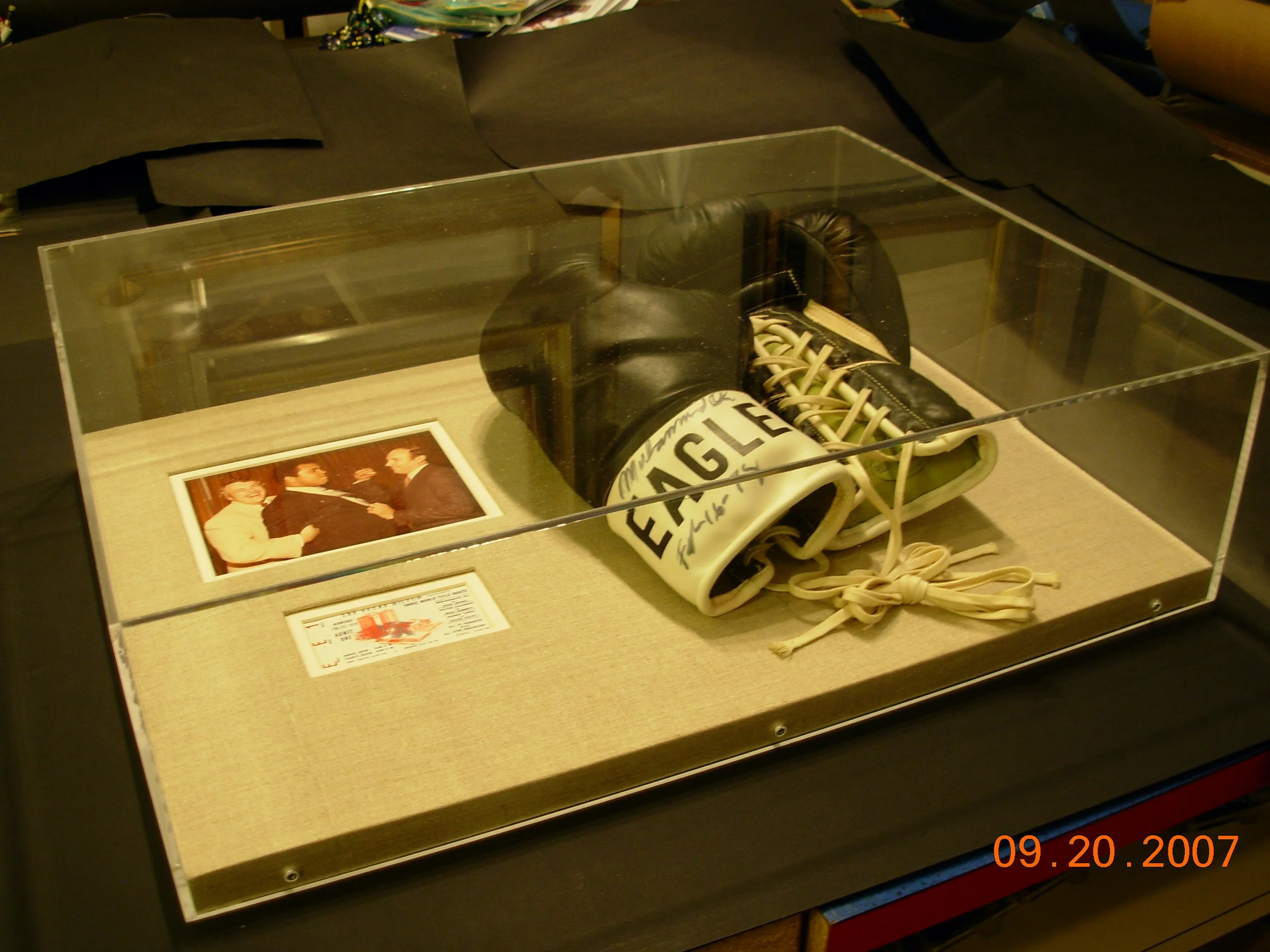 Framing — Watergate Gallery & Frame Design