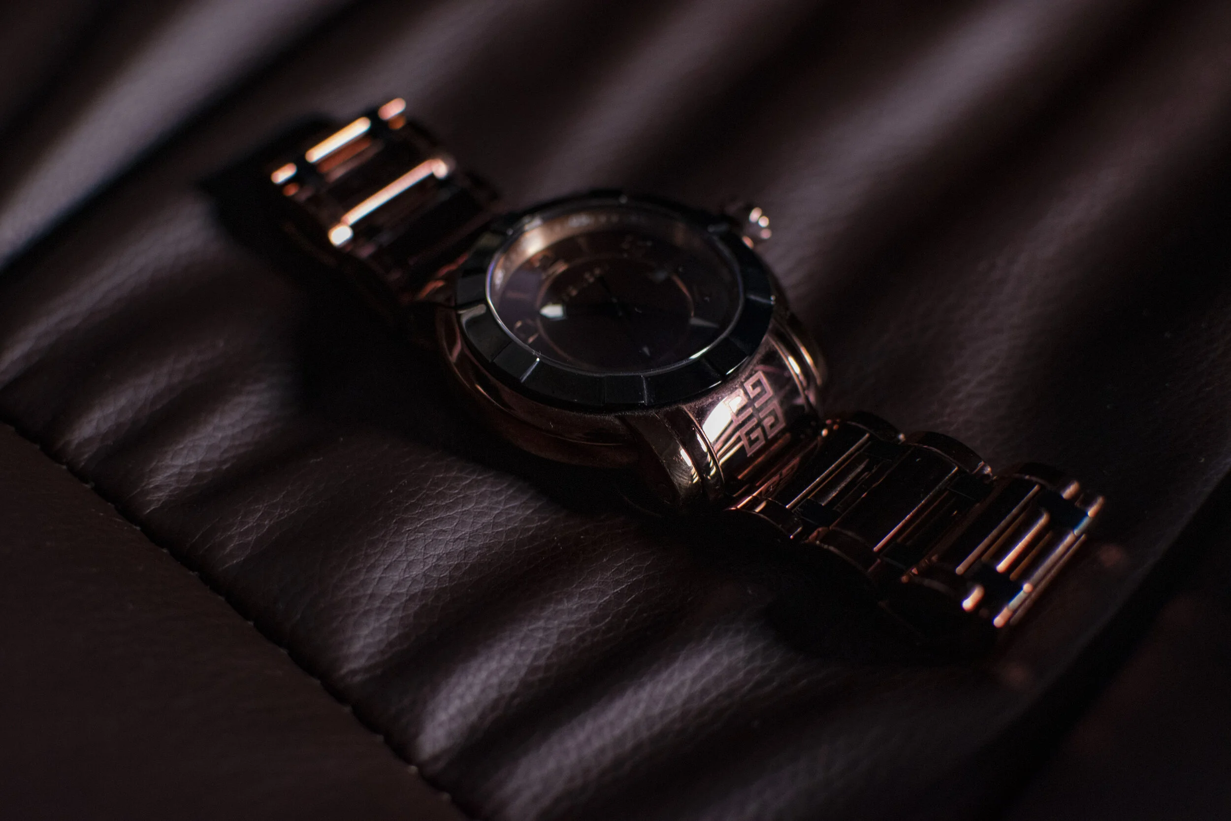 watch 1.jpg