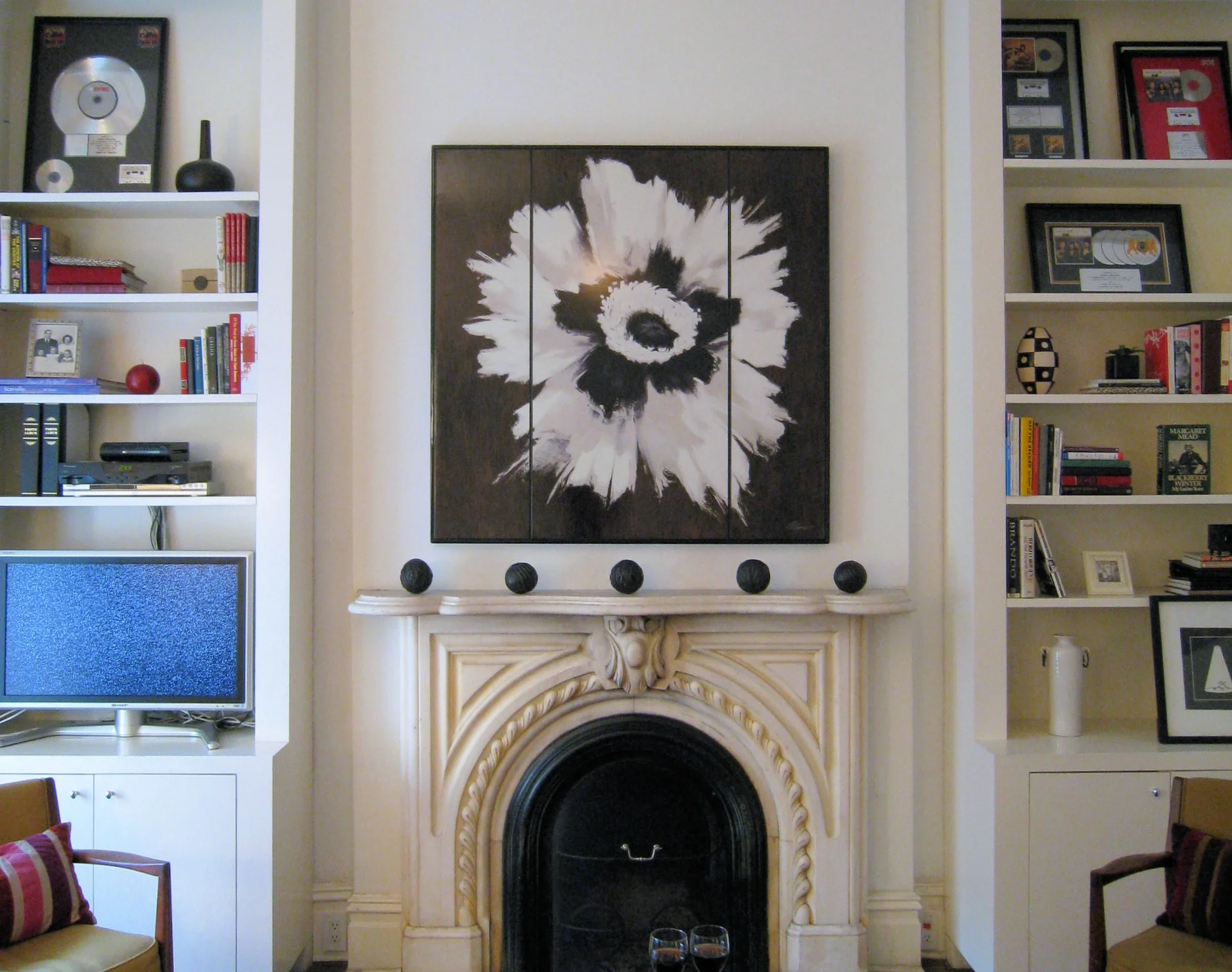 WEST VILLAGE TOWNHOUSE_Landing Image.JPG