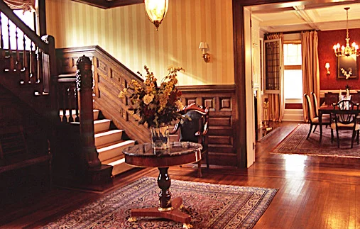 4 SHINGLE STYLE HOME.jpg