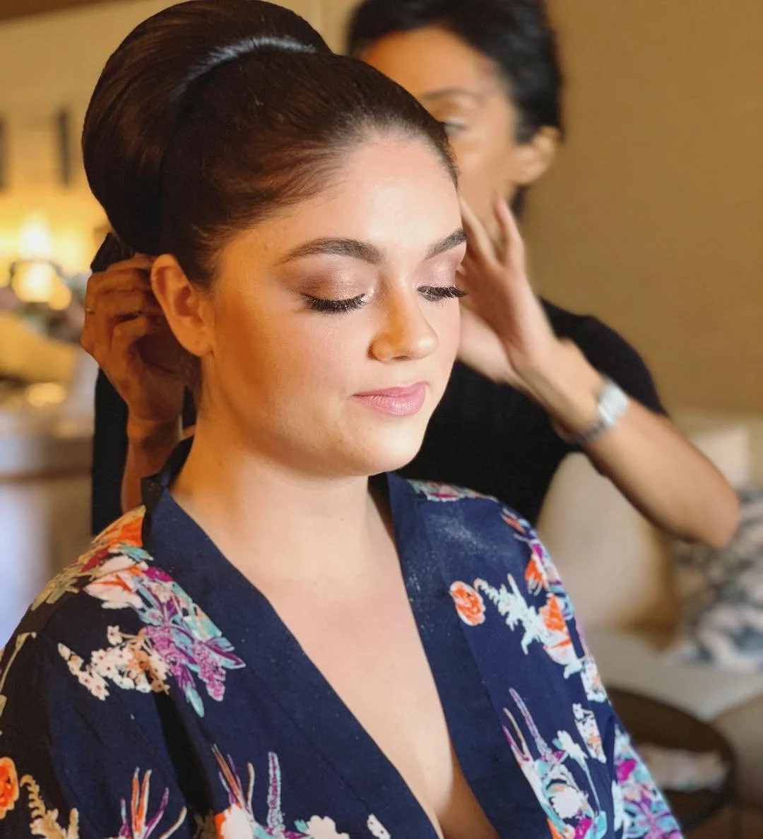Top Wedding Hairstylist Giovanna Avila for Clean Elegant Upstyles on Maui, Hawaii