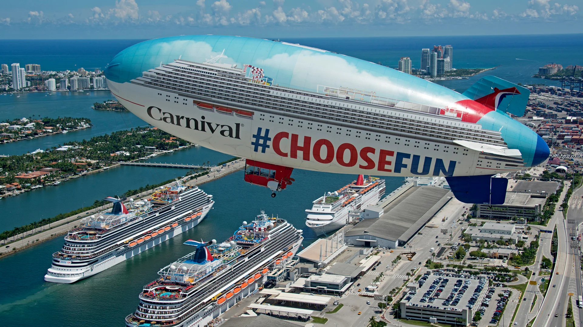 carnival_0003_4.jpg