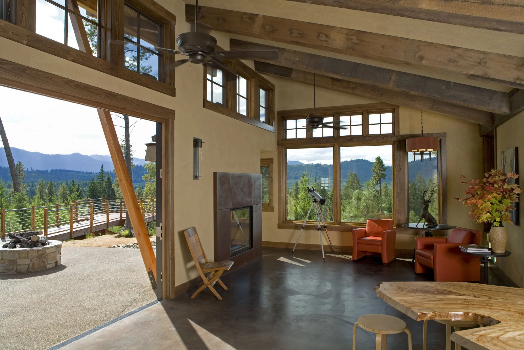 2-LIVING DOORS OPEN.jpg