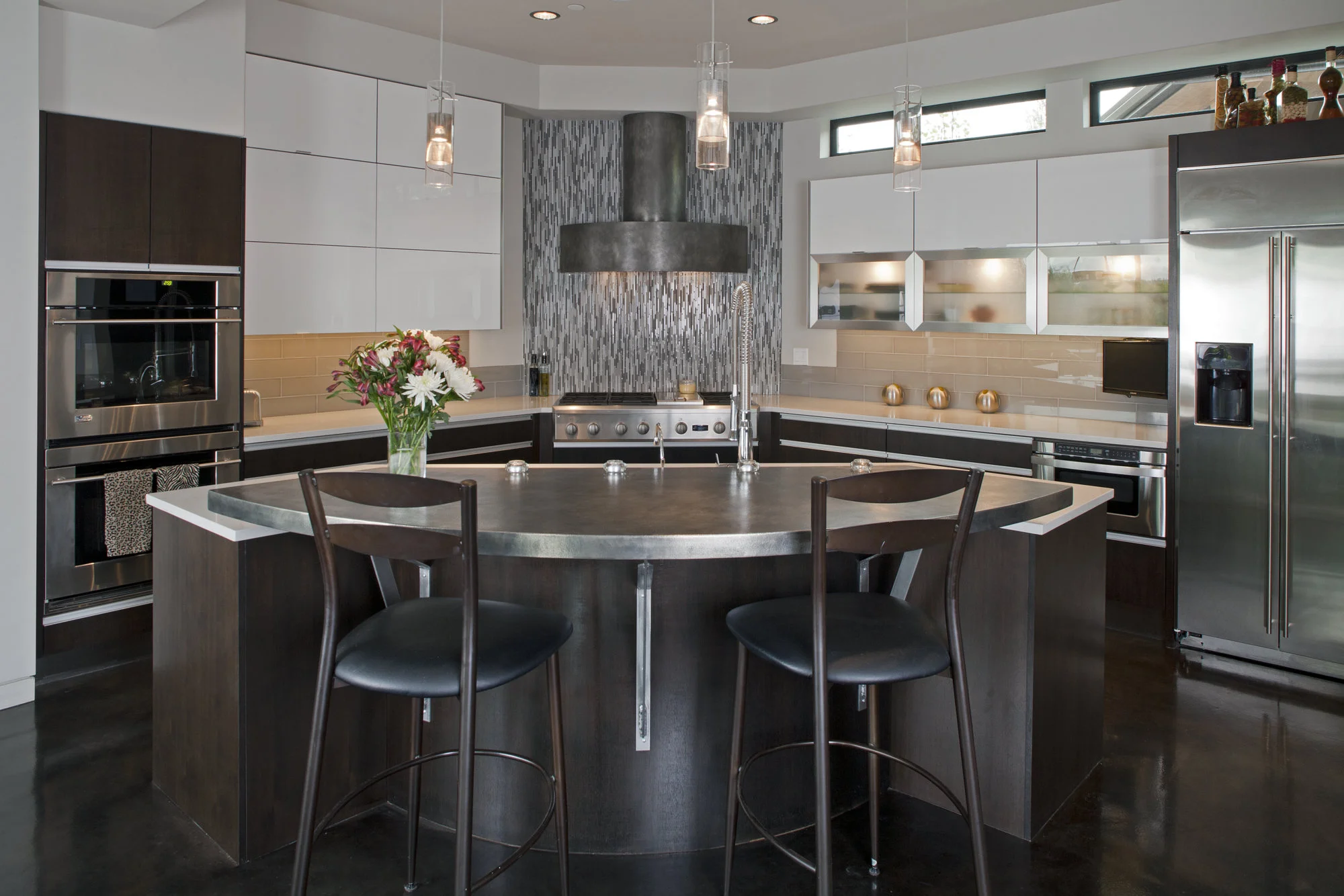 08-131 Kitchen 1 (300dpi).jpg