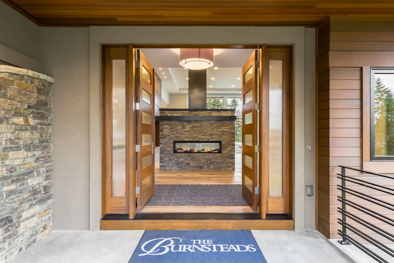 SRE-Lot1-entry.jpg