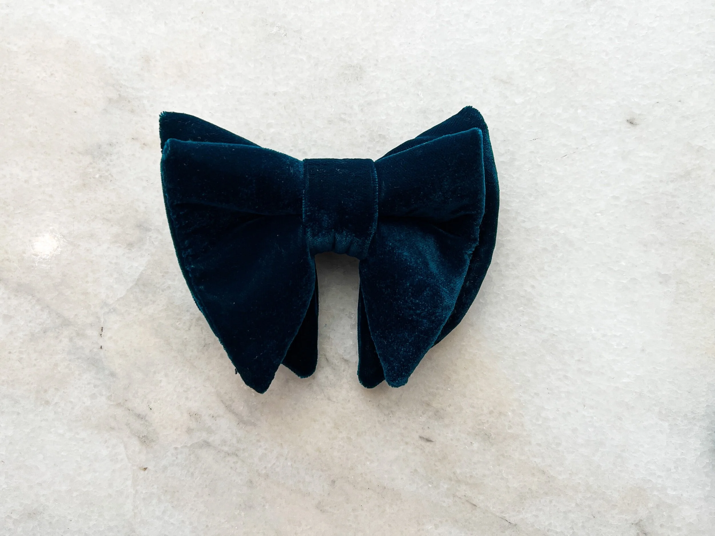 32FA6DF8-962D-4DD9-A138-8426716F1C24