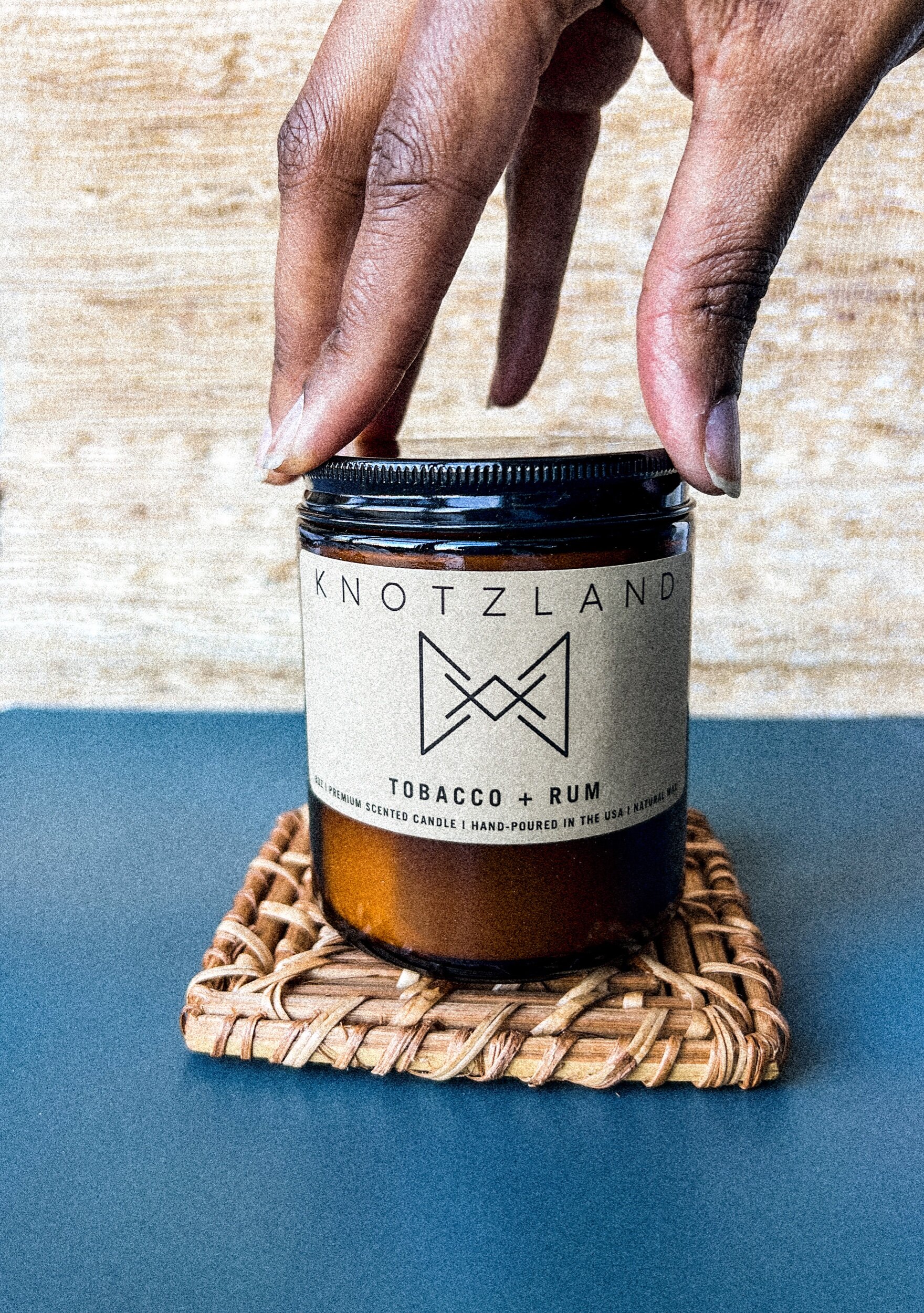 A7F274FD-51B4-4B6E-98D8-5324095F0368