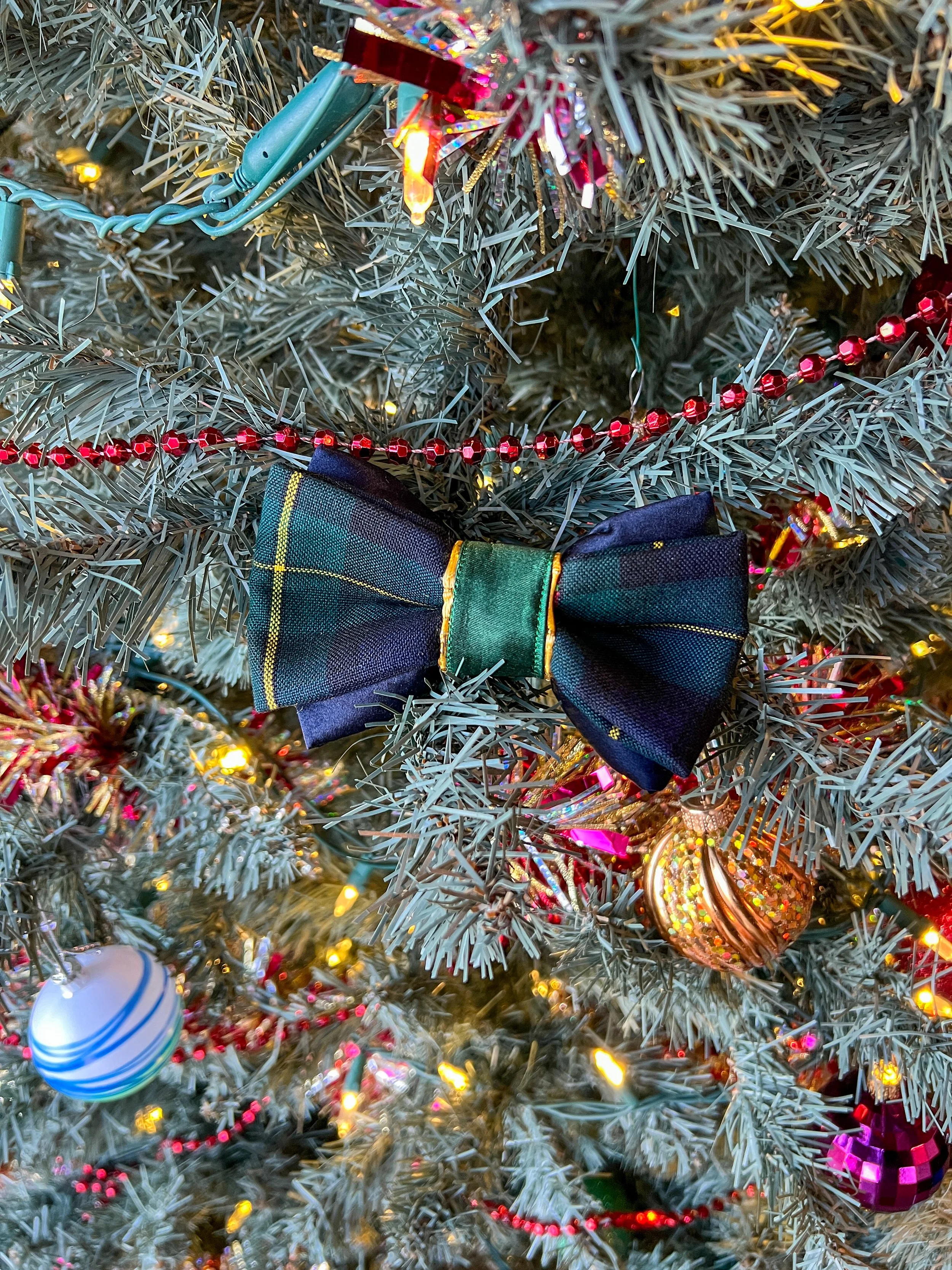 Yule Knotzland Bowtie | Holiday 2025