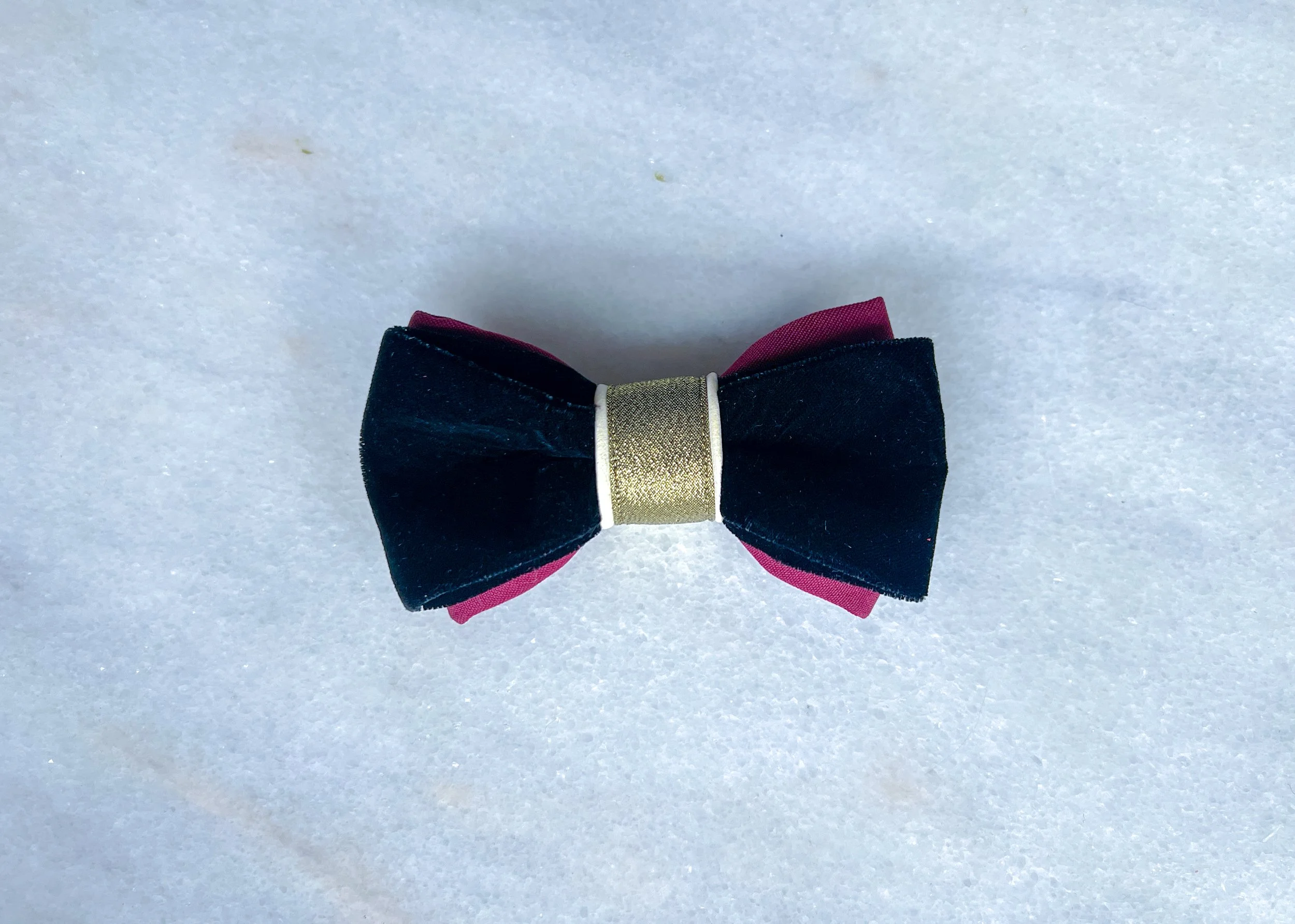 Garnet Sovereign Bowtie 2 Bowtie |  a Black velvet bowtie with burgundy